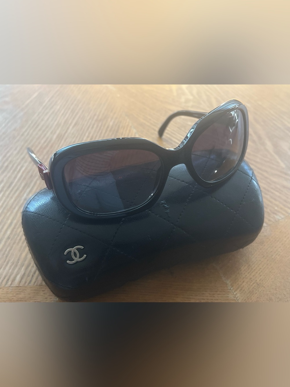 CHANEL Vintage 5170 c.1231/8G Women's Oval Oversized Sunglasses Black/Gray UV400